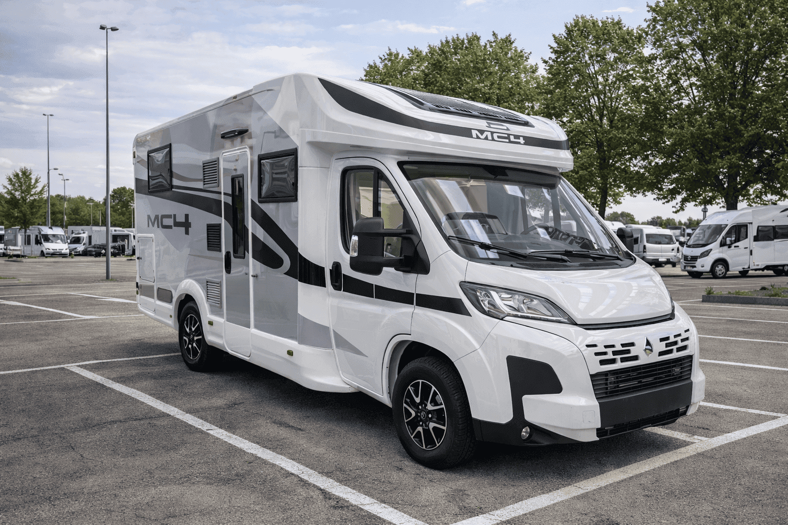 McLouis MC4 381 - foto 1